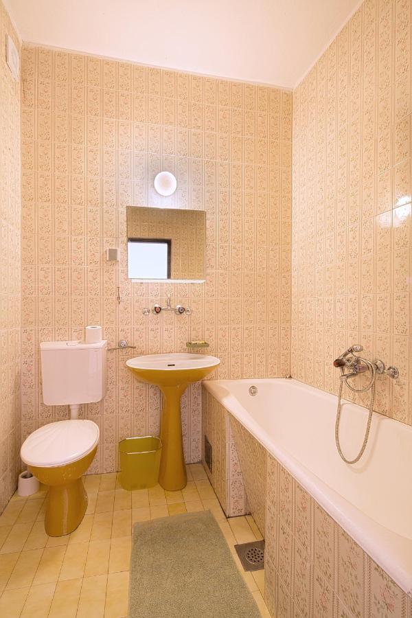Guest House Madra Budva Eksteriør billede