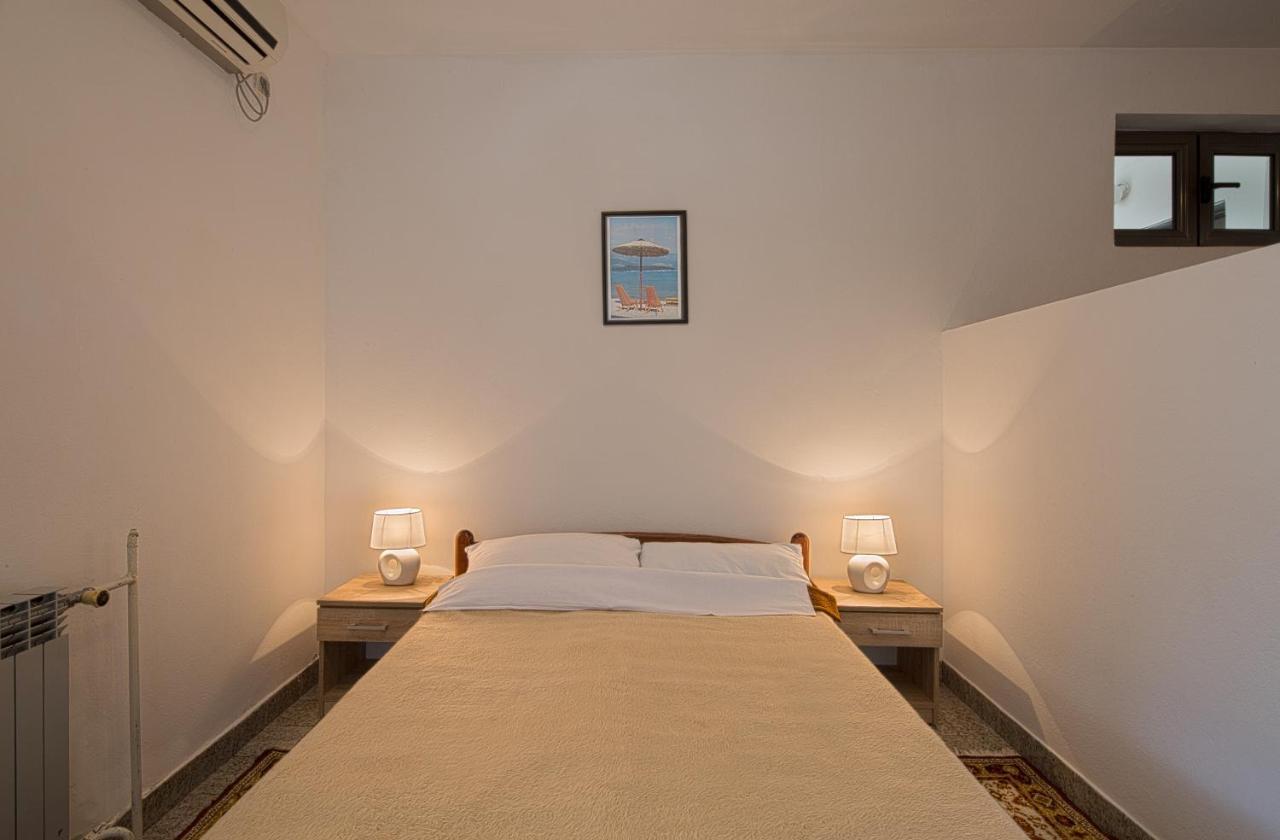 Guest House Madra Budva Eksteriør billede
