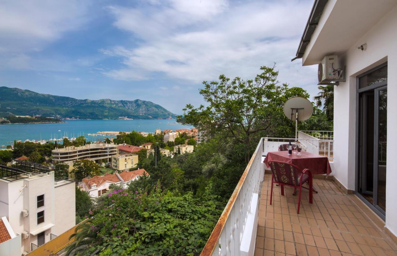 Guest House Madra Budva Eksteriør billede